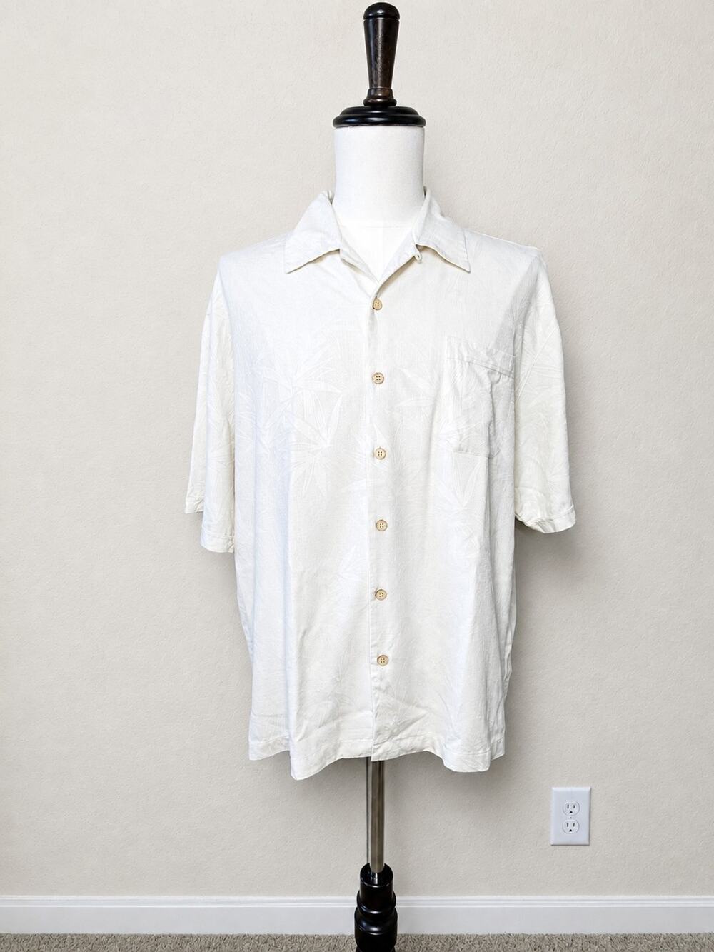 Vintage Jamaica Jaxx Men’s XL Ivory Silk Hawaiian Shirt Palm Leaf Jacquard